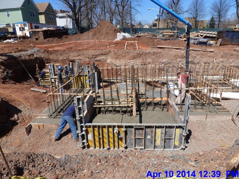 Pouring concrete at footings at Elev. 7-Stair -4,5 Facing North (800x600)
